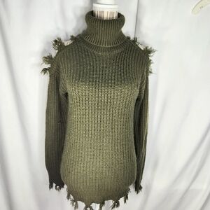 Almost Famous Green Distressed Tasseled Long Sleeve Turtleneck Sweater Sz Small